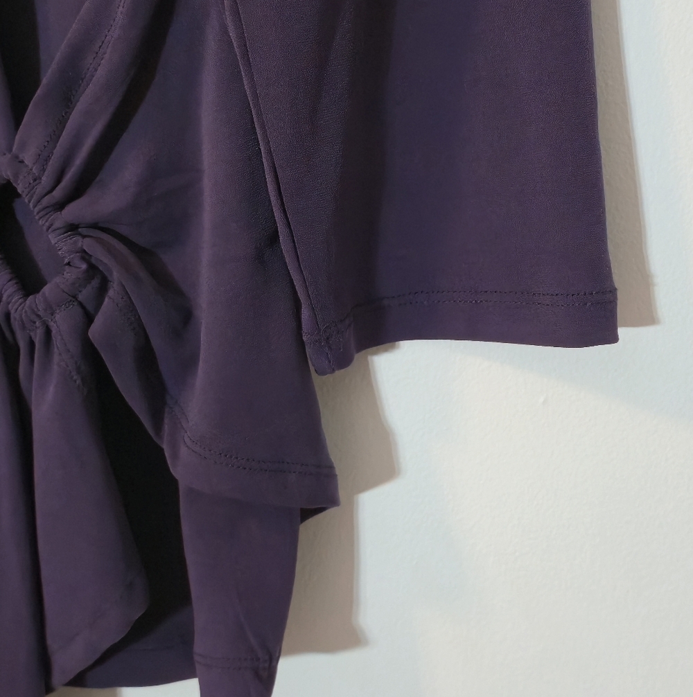 Reitmans XL Deep Plum Wrap Top Geometric Ring Accent 80s Style Minimalist Chic - Picture 7 of 13